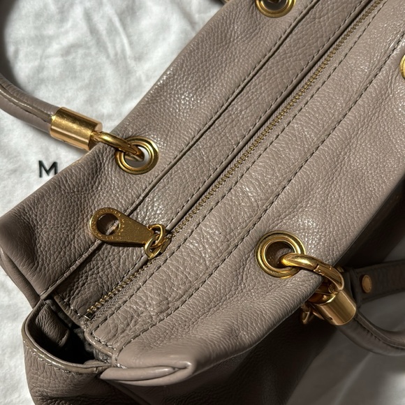 Marc by Marc Jacobs taupe leather bag - Picture 6 of 8